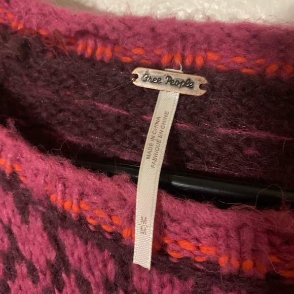 Sweater - Picture 2 of 3